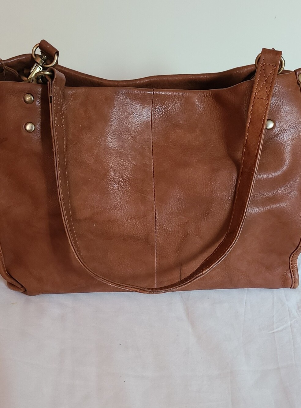 Great AMERICAN Leather Works Classic Brown Tote Handbag - Women Bags